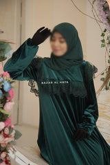 Emerald Nabeela Dress With Lace Shoulder Detail - Premium Velour