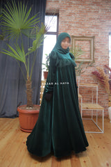 Emerald Nabeela Dress With Lace Shoulder Detail - Premium Velour